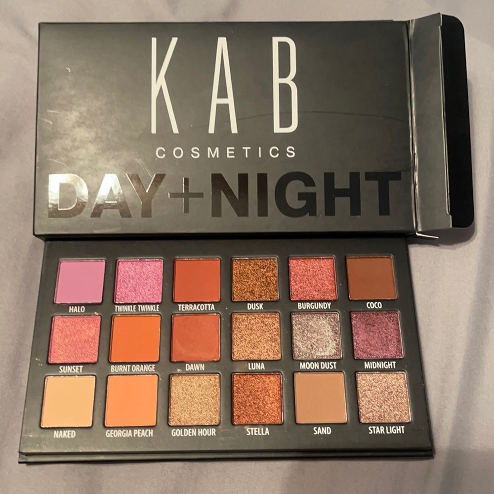 Eyeshadow Palette